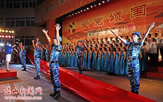 郑钧老婆41岁生日,陈乔恩霍思燕为其庆祝,姐姐们同框超养眼
